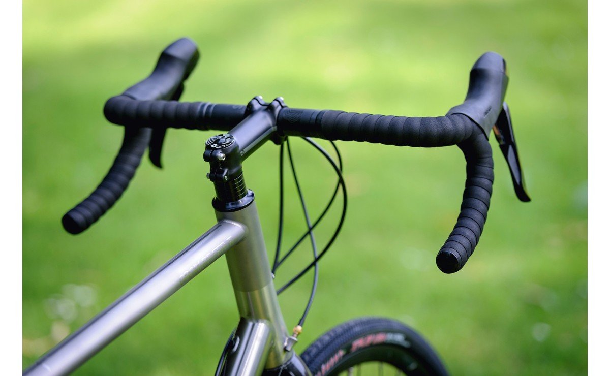 Genesis Croix De Fer Ti gravel bike