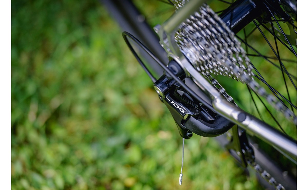 Genesis Croix De Fer Ti gravel bike
