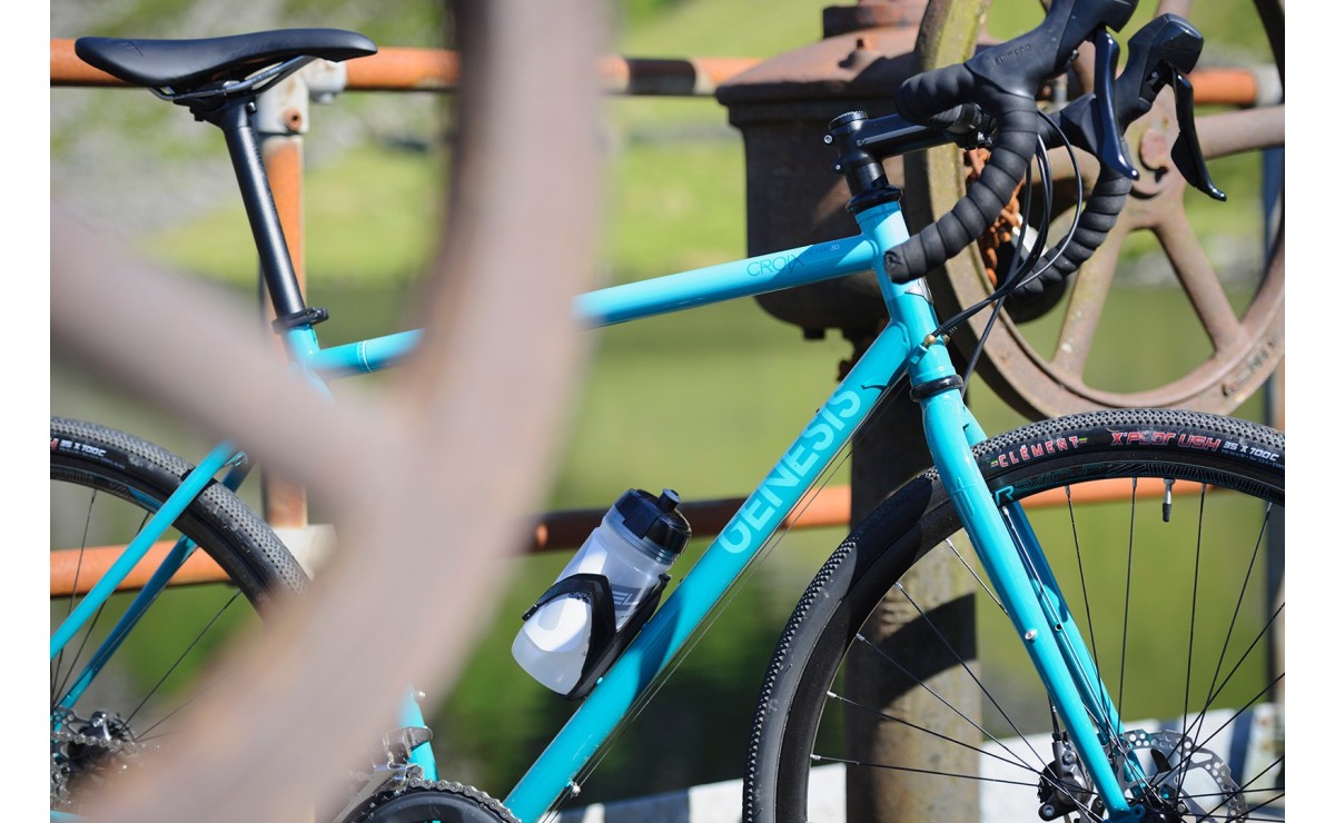 Genesis Croix De Fer 30 gravel bike