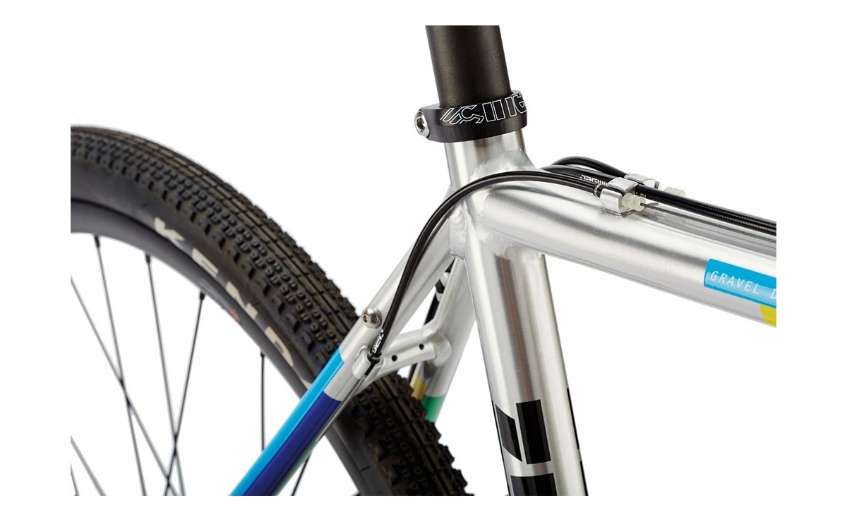 Genesis Tour De Fer 30 tour bike