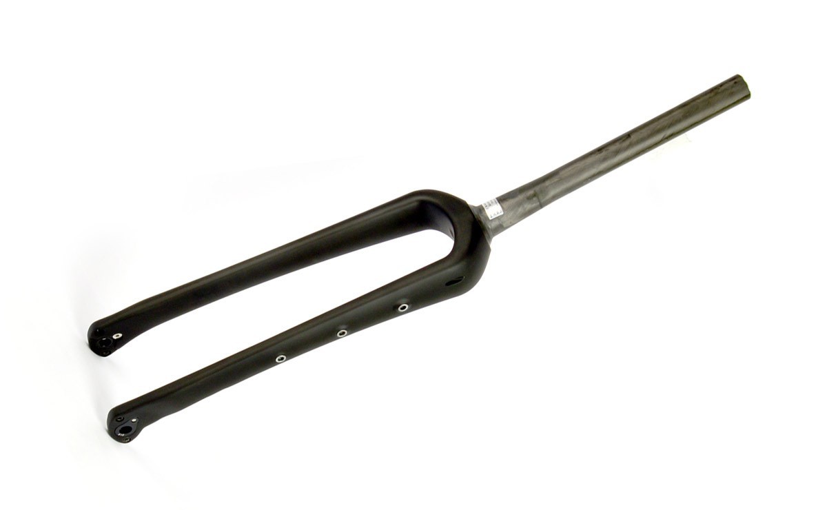 Merit Carbon tapered gravel vidlice