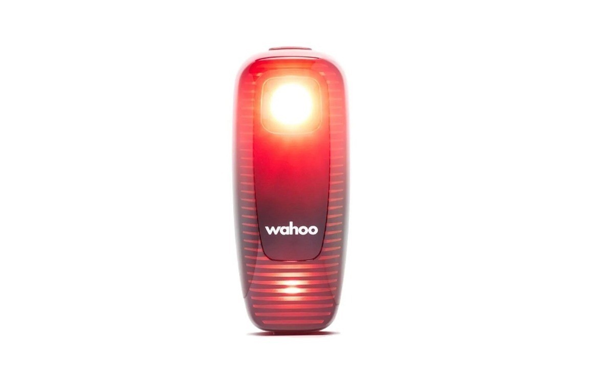 Wahoo TRACKR Rear View Radar with Tail Light | Gravelbike.eu